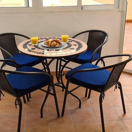 Estepona Port Beachside Apartment - Marina Bay Exterior foto